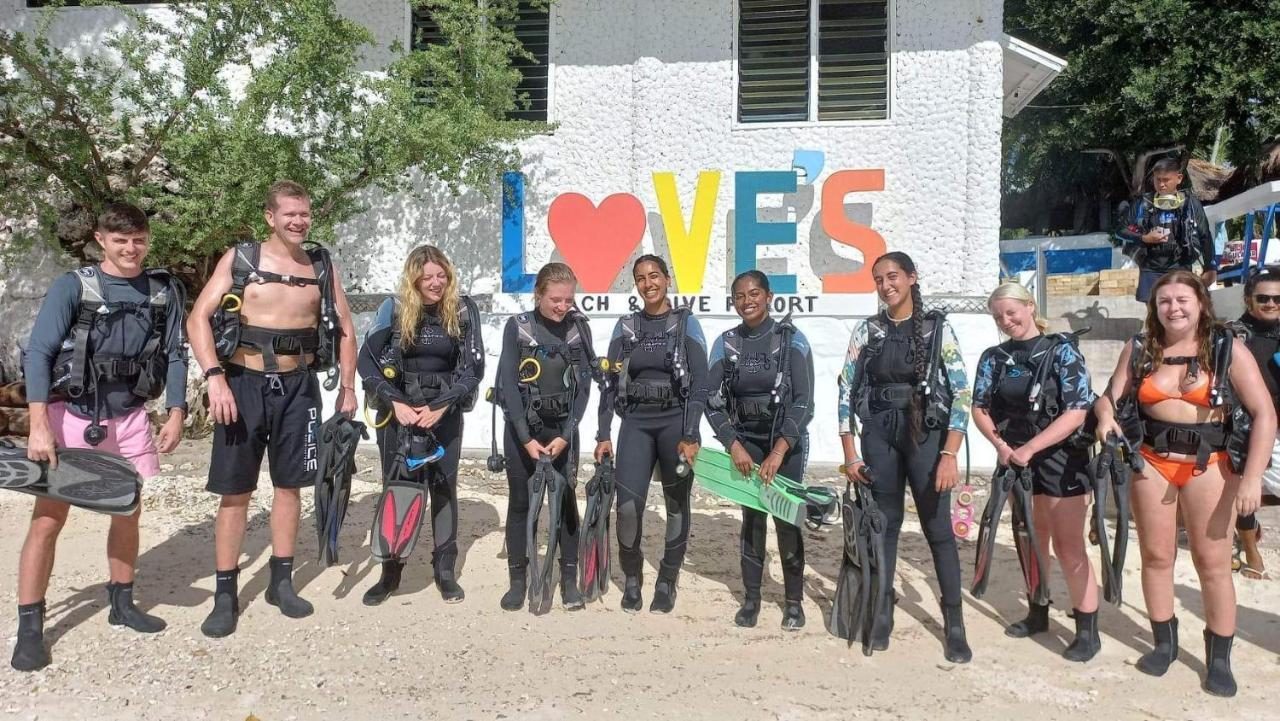 Love'S Beach & Dive Resort Moalboal Eksteriør billede